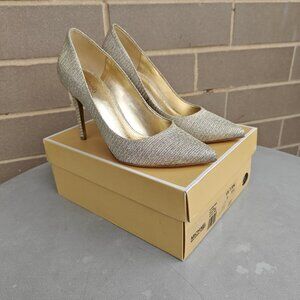 Michael Kors 7.5 Gold Claire Glitter Chain Mesh Pumps 40T8CLHP5D